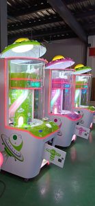 Ball's Paradise Capsule Toy Machine