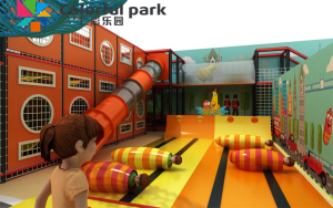 1Larva soft play  