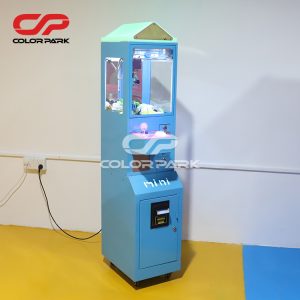 Mini clip toy claw machine